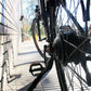 Bicicleta eléctrica urbana modelo Apollo Slim negra