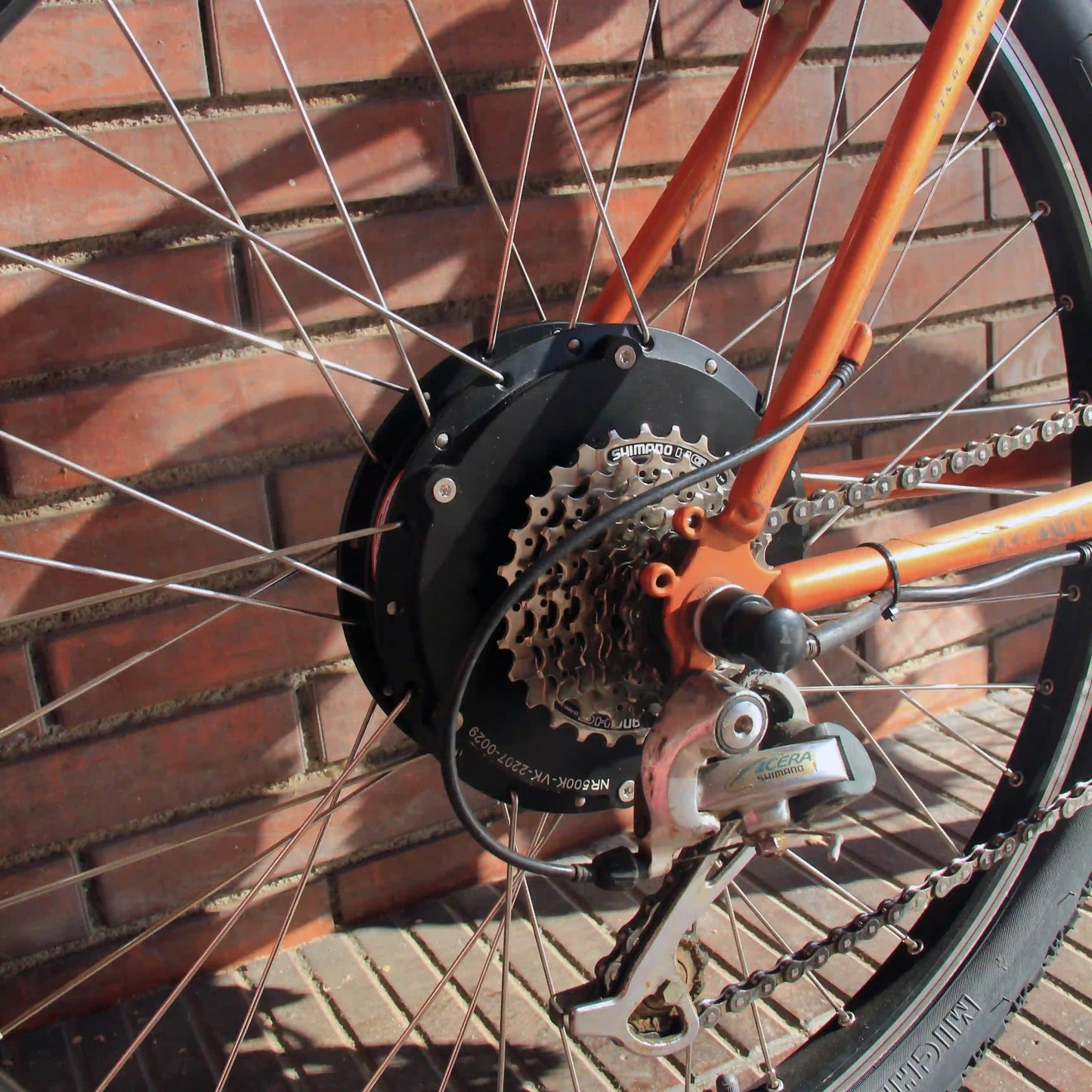 Kit electrificación para bici de montaña: motor Freerider rueda trasera con batería